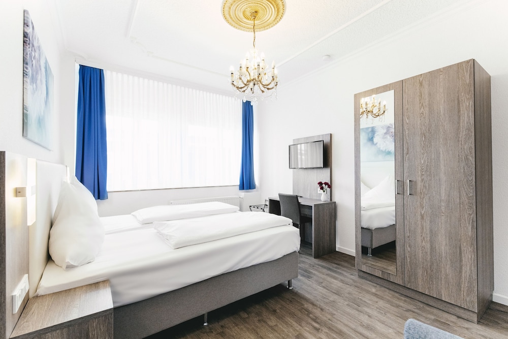 Haus am Dom 7