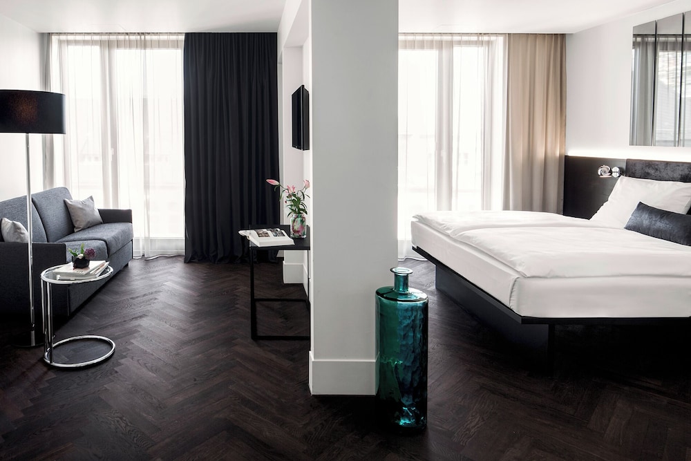 Hotel AMANO Grand Central 17