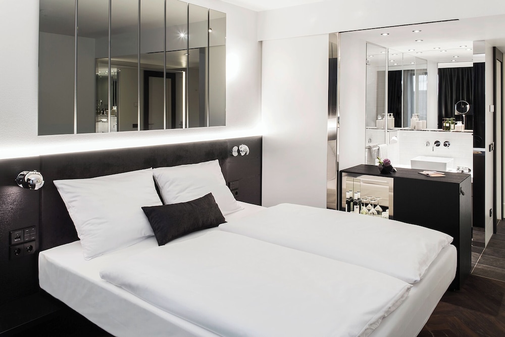 Hotel AMANO Grand Central 16