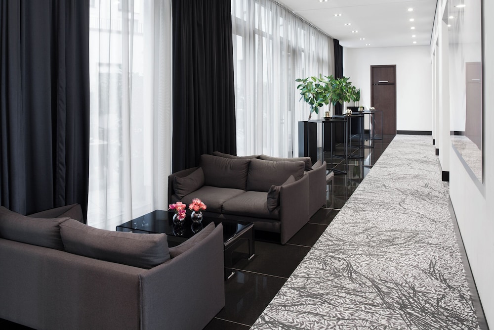 Hotel AMANO Grand Central 6