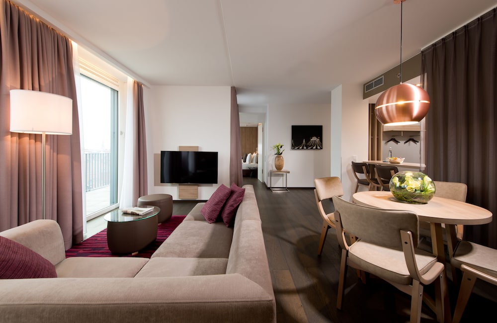 Leonardo Hotel Berlin Mitte 13