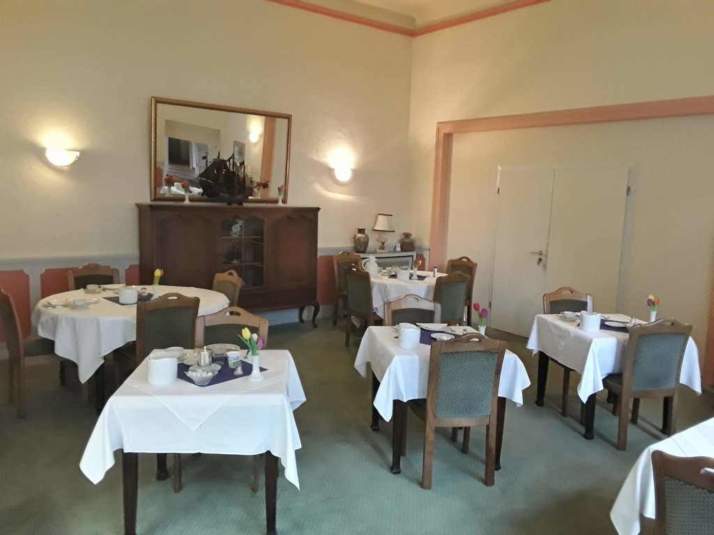 Schloss Hotel Benrath 5