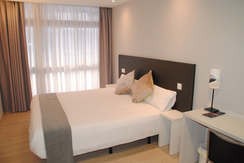 Hostal Aslyp 114 Barcelona 12
