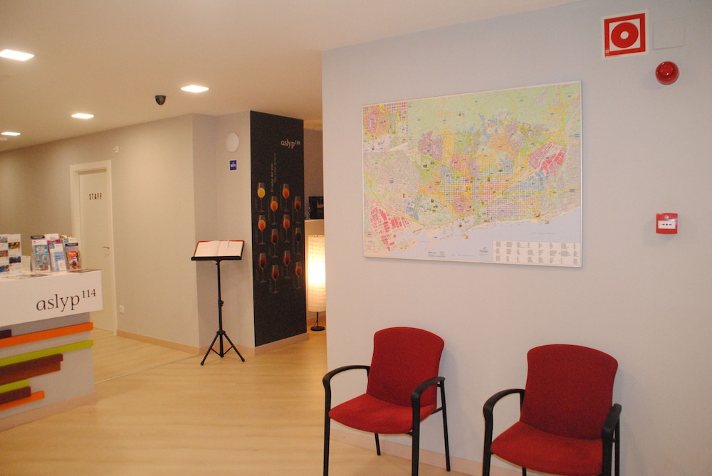 Hostal Aslyp 114 Barcelona 3