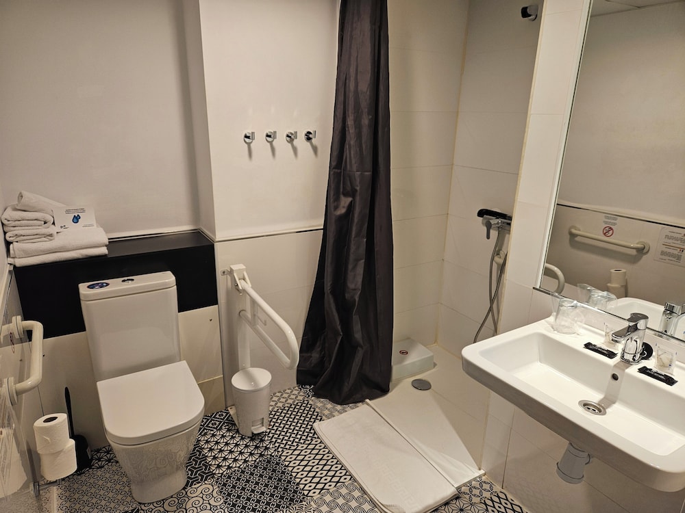 Hostal Aslyp 114 Barcelona 24
