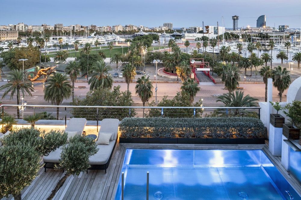 Hotel The Serras 1