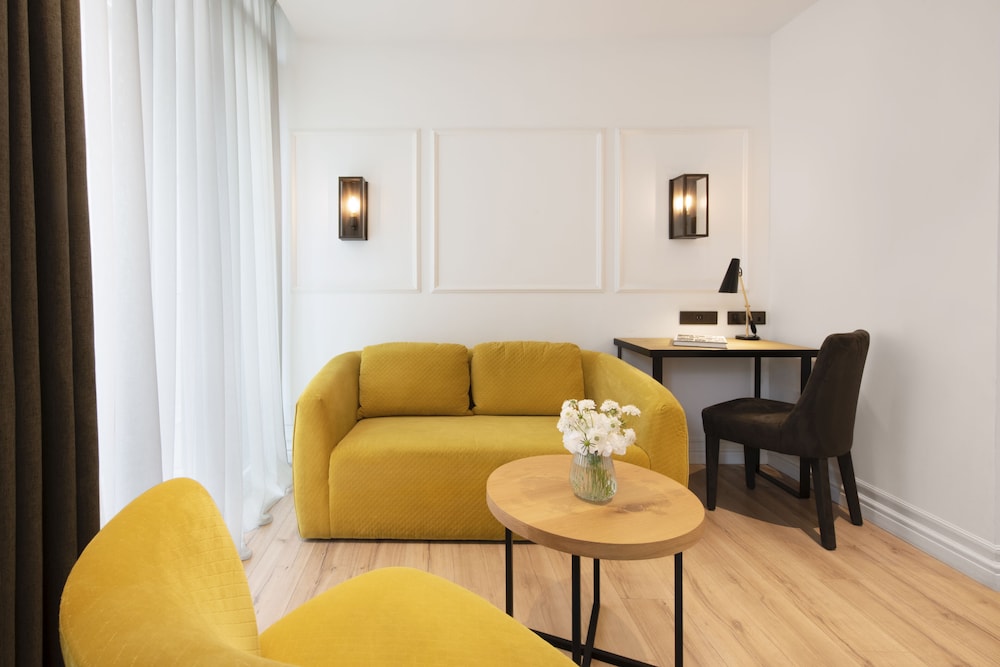 Hotel The Serras 19