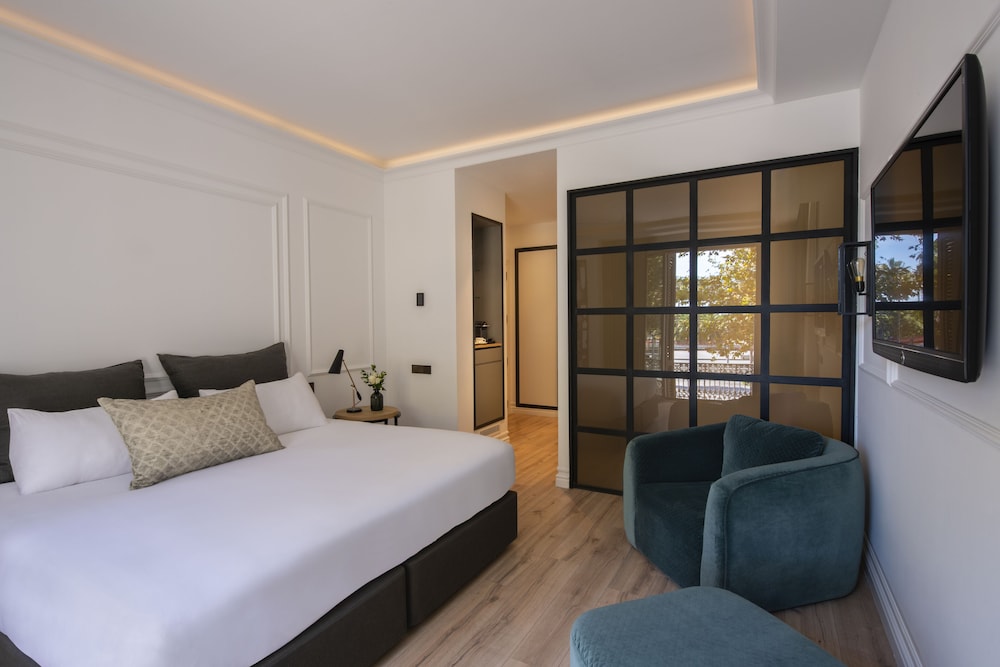 Hotel The Serras 17