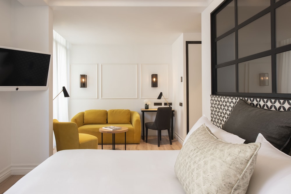 Hotel The Serras 16