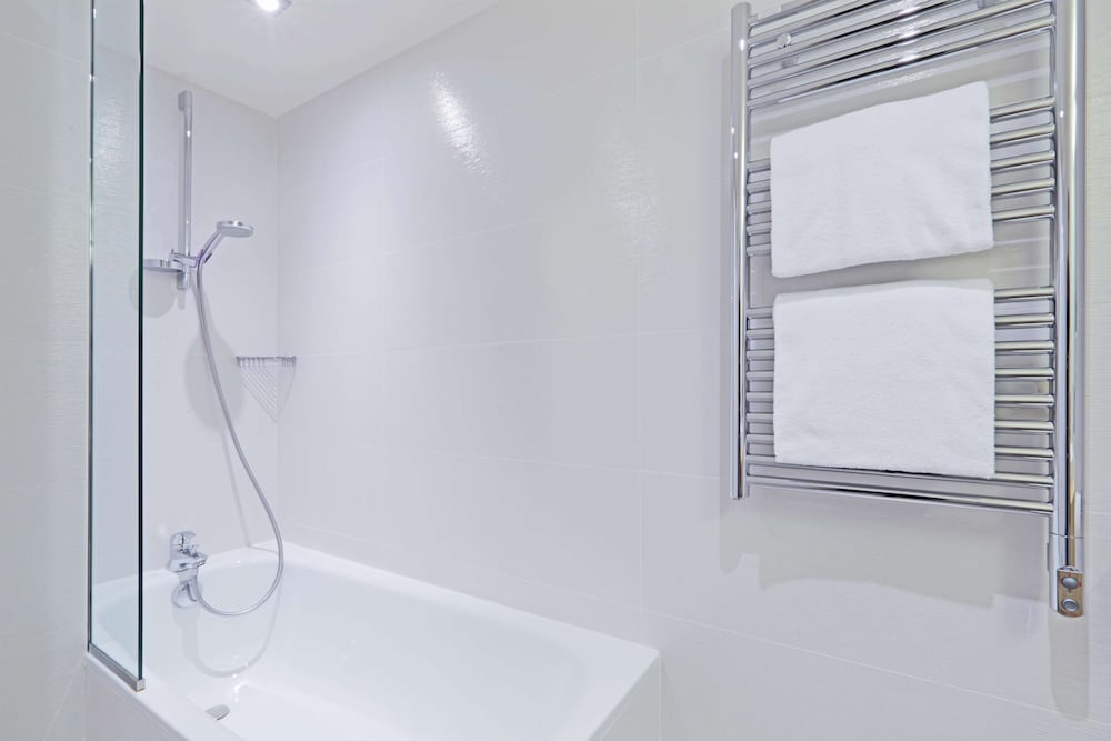 Hotel Kyriad Paris 18 - Porte de Clignancourt - Montmartre 19