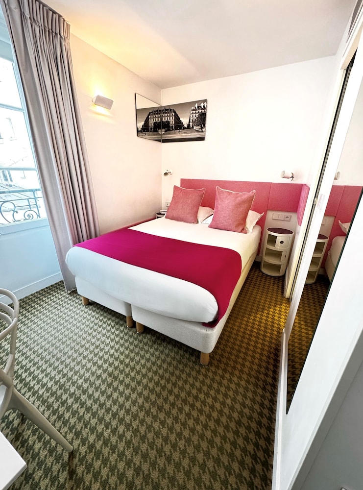 Hôtel Mistral 18