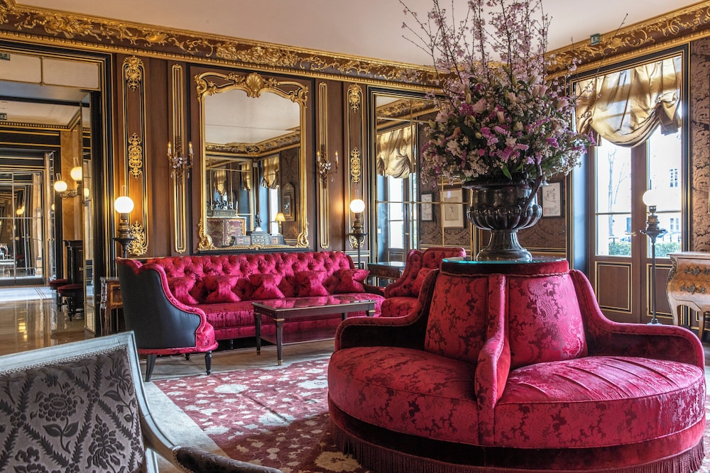La Réserve Paris Hotel & Spa 7