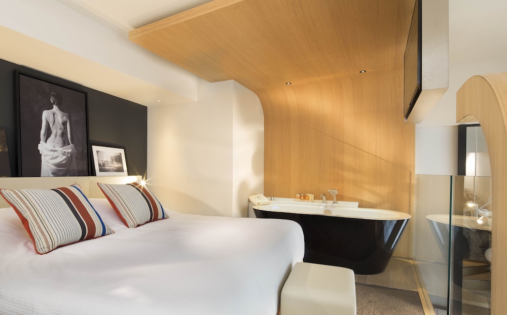 Le Cinq Codet 9
