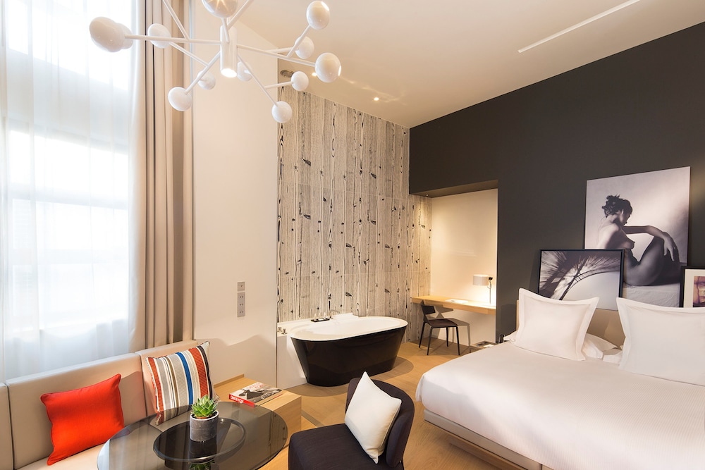 Le Cinq Codet 10
