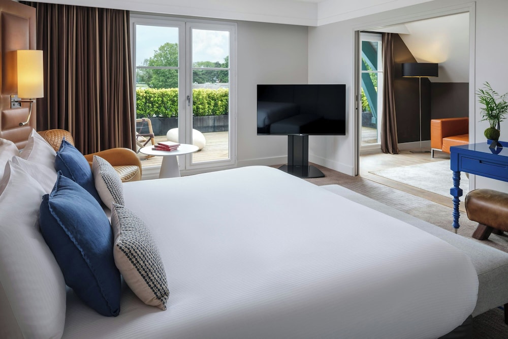 Renaissance Paris Hippodrome De St. Cloud Hotel 11