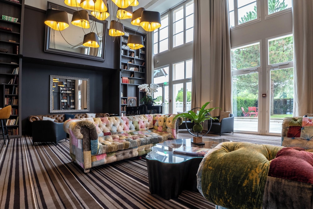 Renaissance Paris Hippodrome De St. Cloud Hotel 4