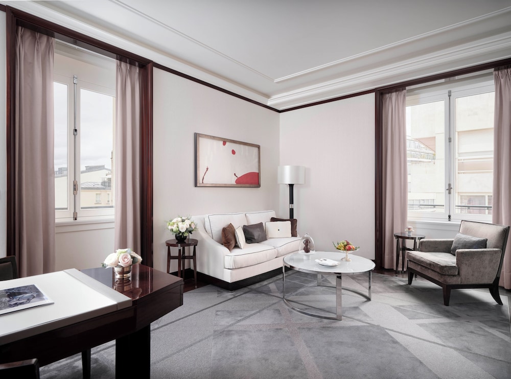 The Peninsula Paris 22