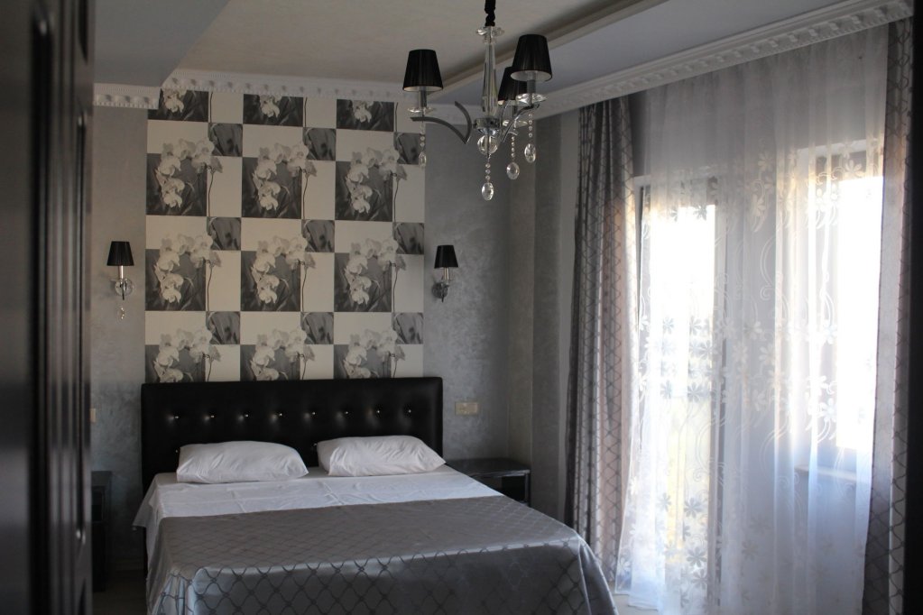 Hotel Iberia 4