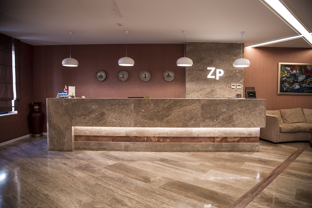 ZP Palace 3