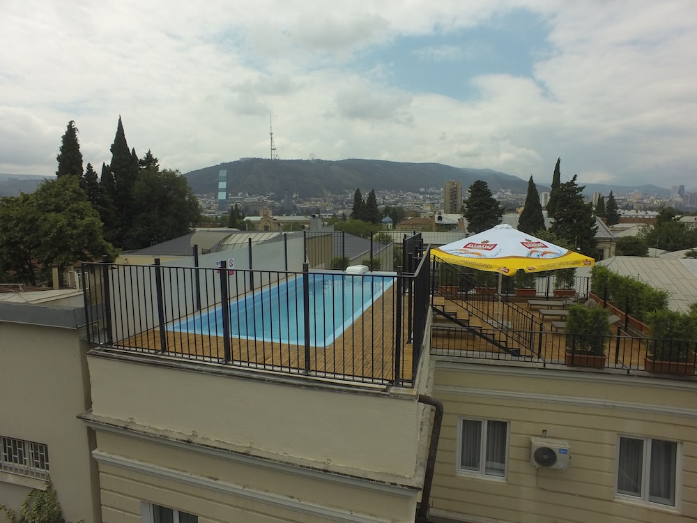ZP Palace 24