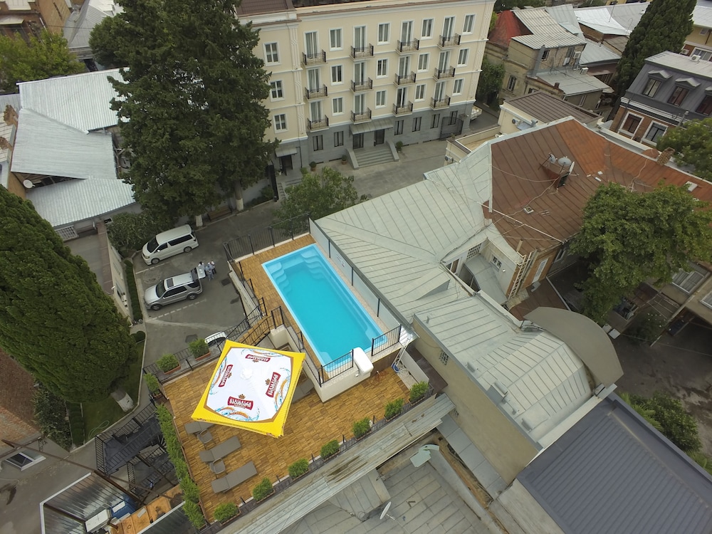 ZP Palace 20