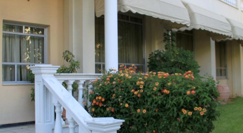 Hotel Platon 12