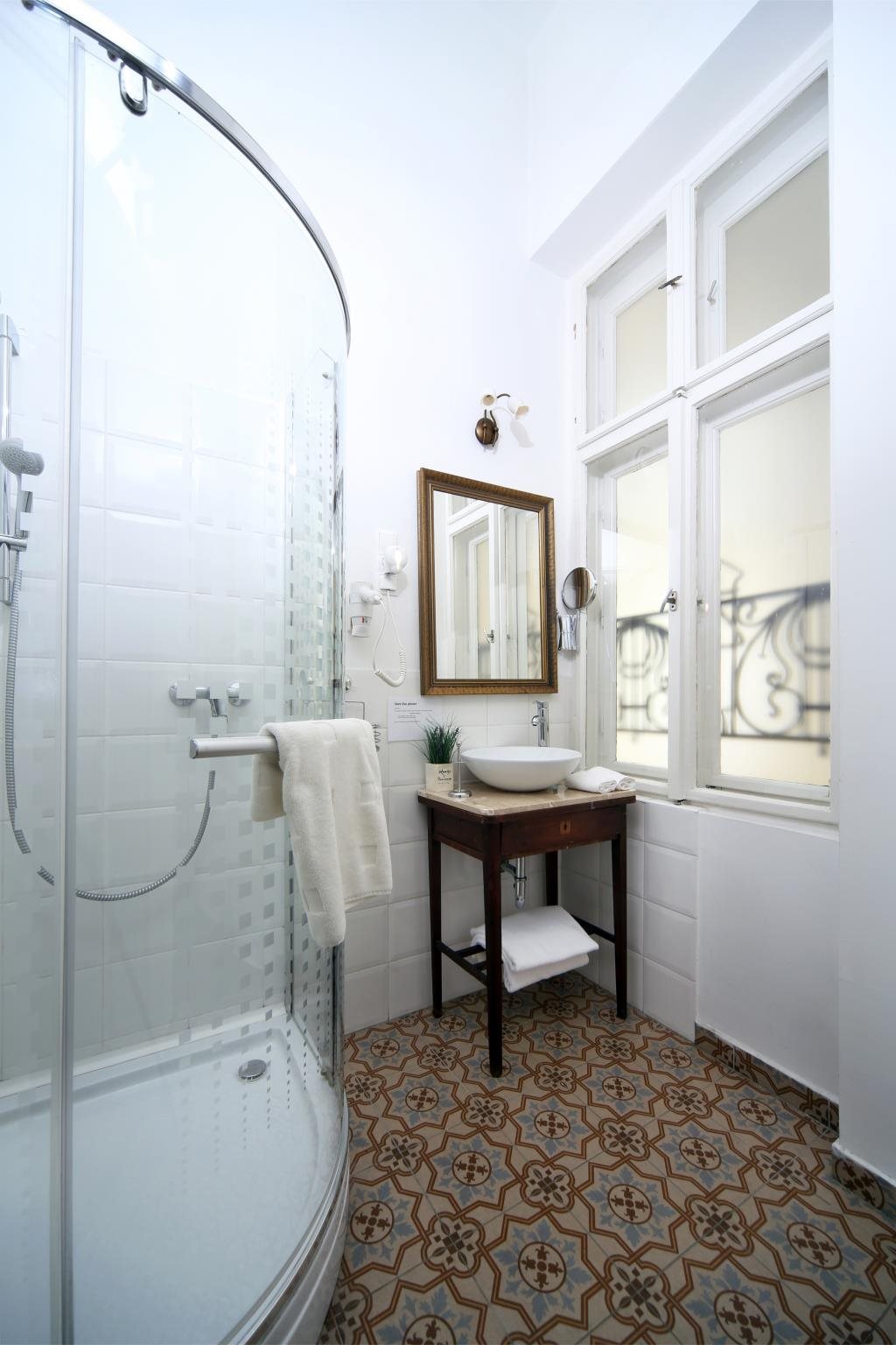House Beletage 6