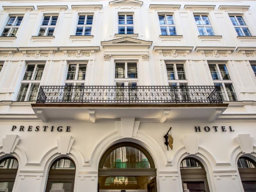 Prestige Hotel Budapest 12