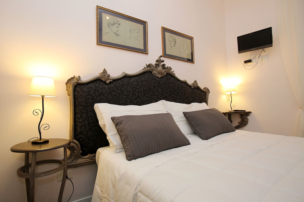 Amica Roma Guest House 7