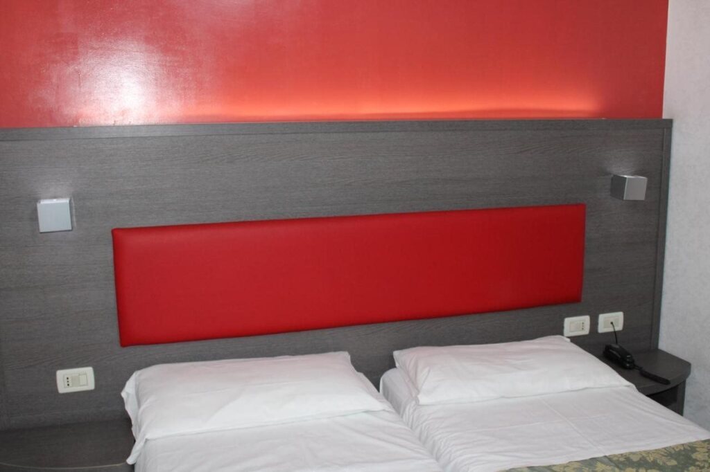 Hotel Center 2 13