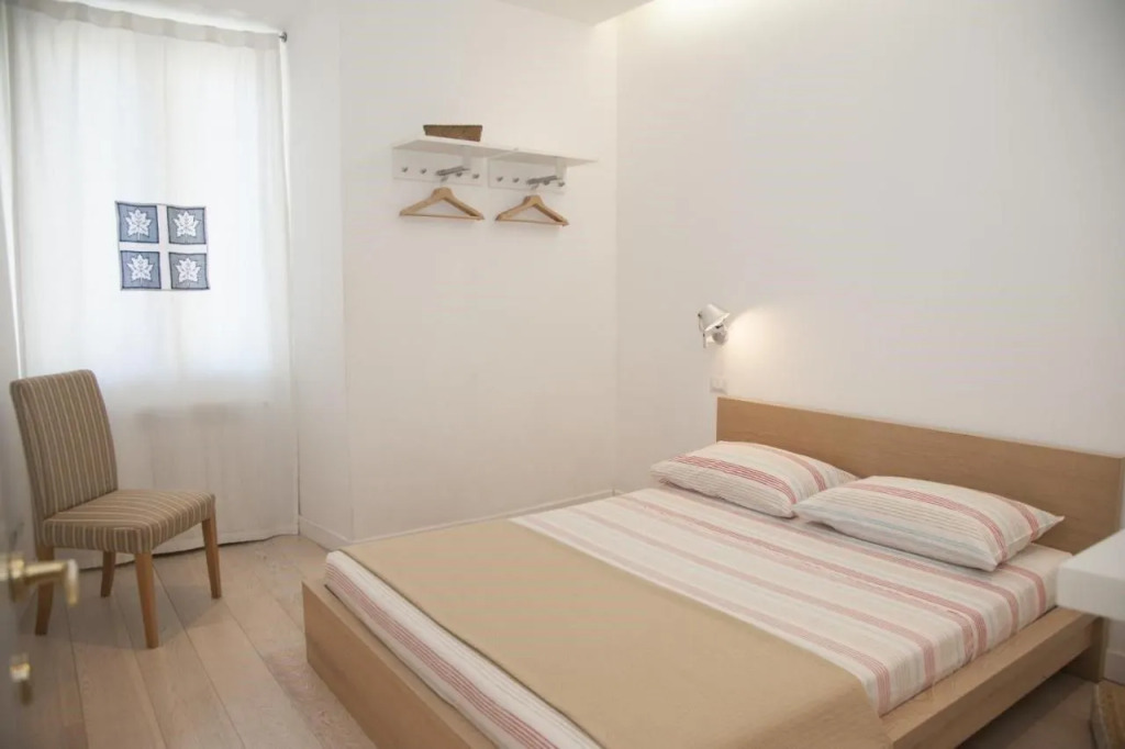 Hotel Center 2 4