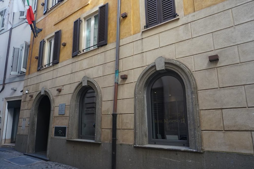 Hotel Mancino 12 20