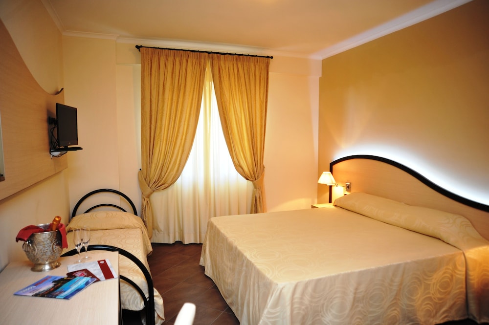Hotel Ristorante Villa Icidia 7