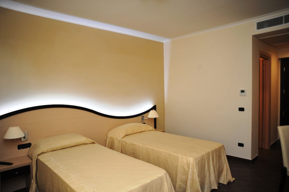 Hotel Ristorante Villa Icidia 10