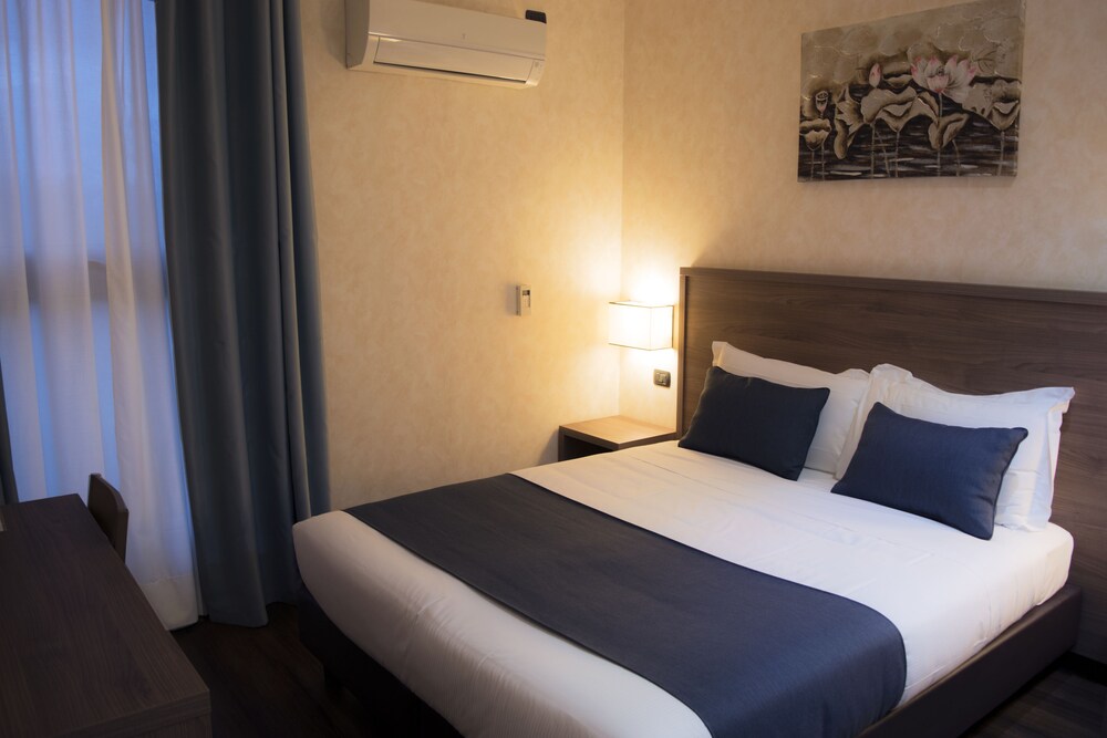 Hotel Roma Sud 13