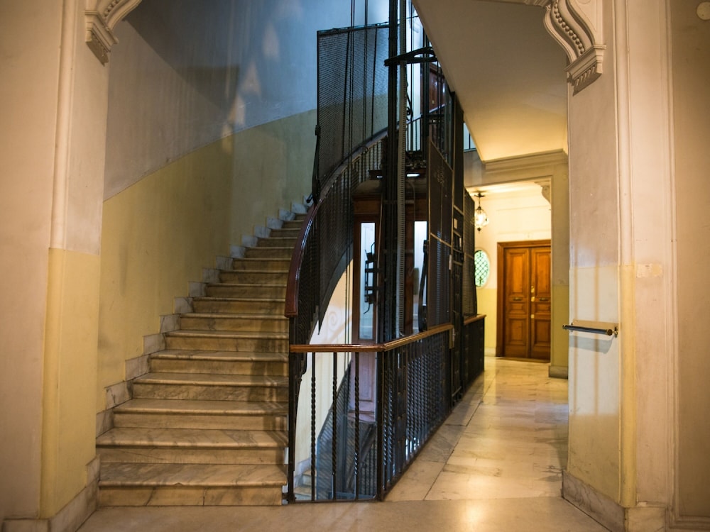 The Right Place Guest House 21