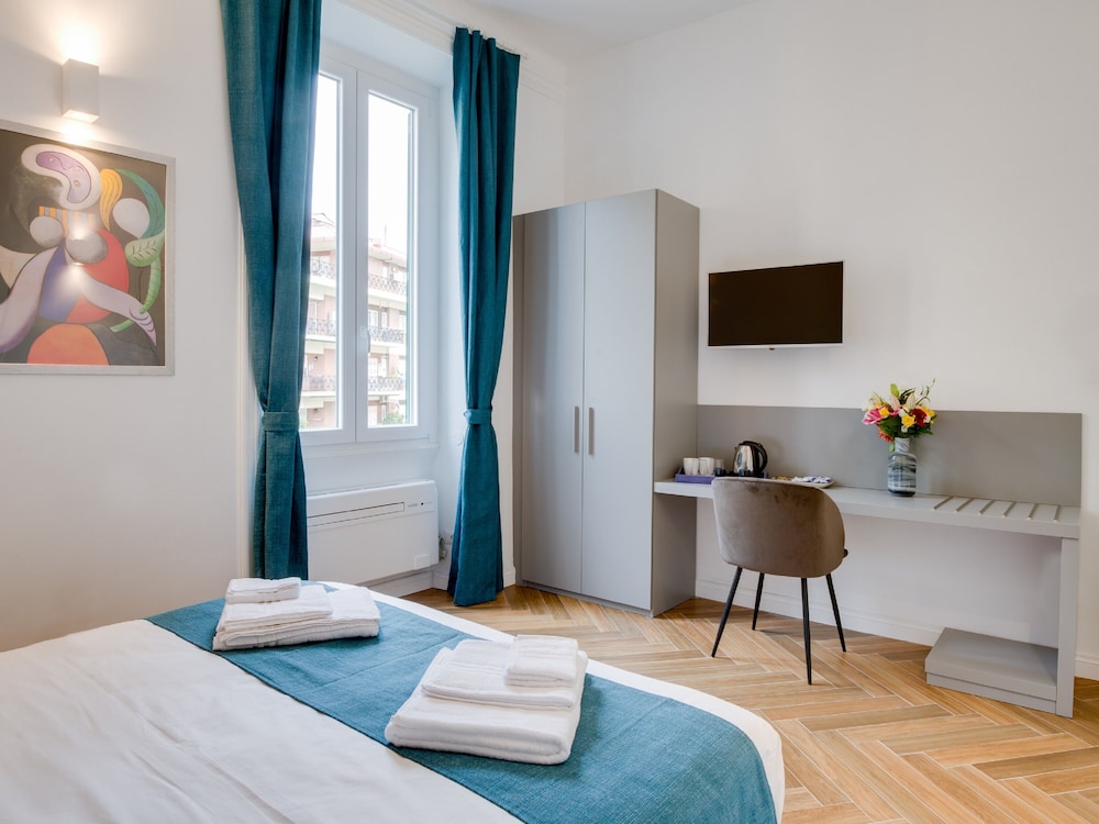 The Right Place Guest House 7