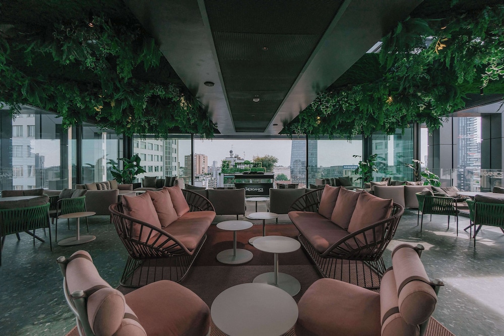 Hyatt Centric Milan Centrale 1