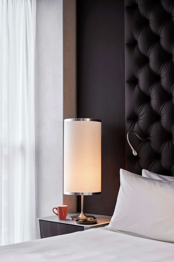 Hyatt Centric Milan Centrale 21