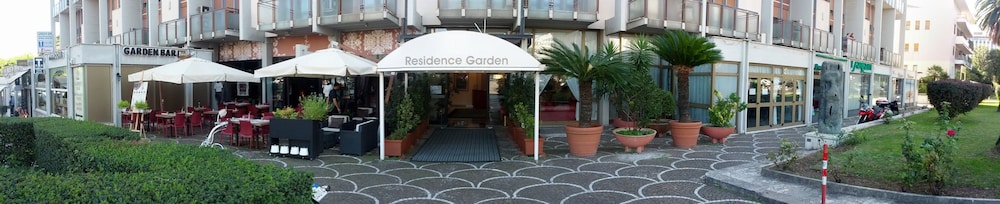 Residence Garden 24