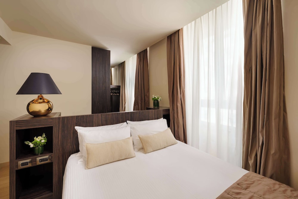 Hotel The Square Milano Duomo 19