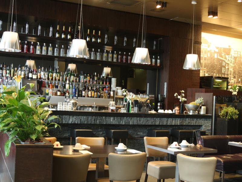 Royal Amsterdam Hotel 10