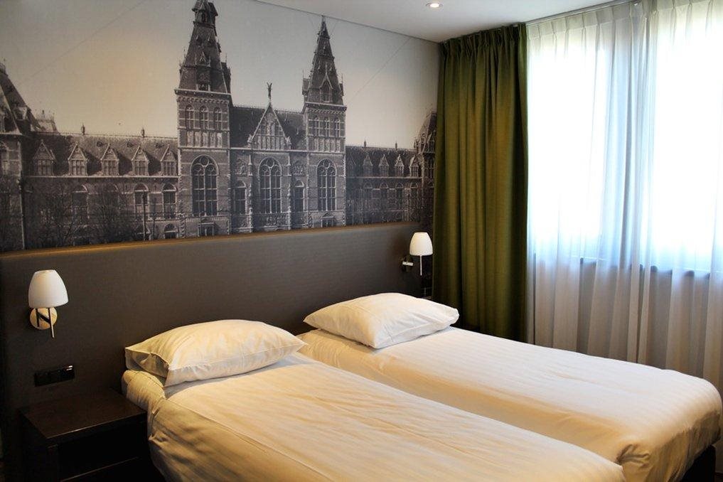 Royal Amsterdam Hotel 18
