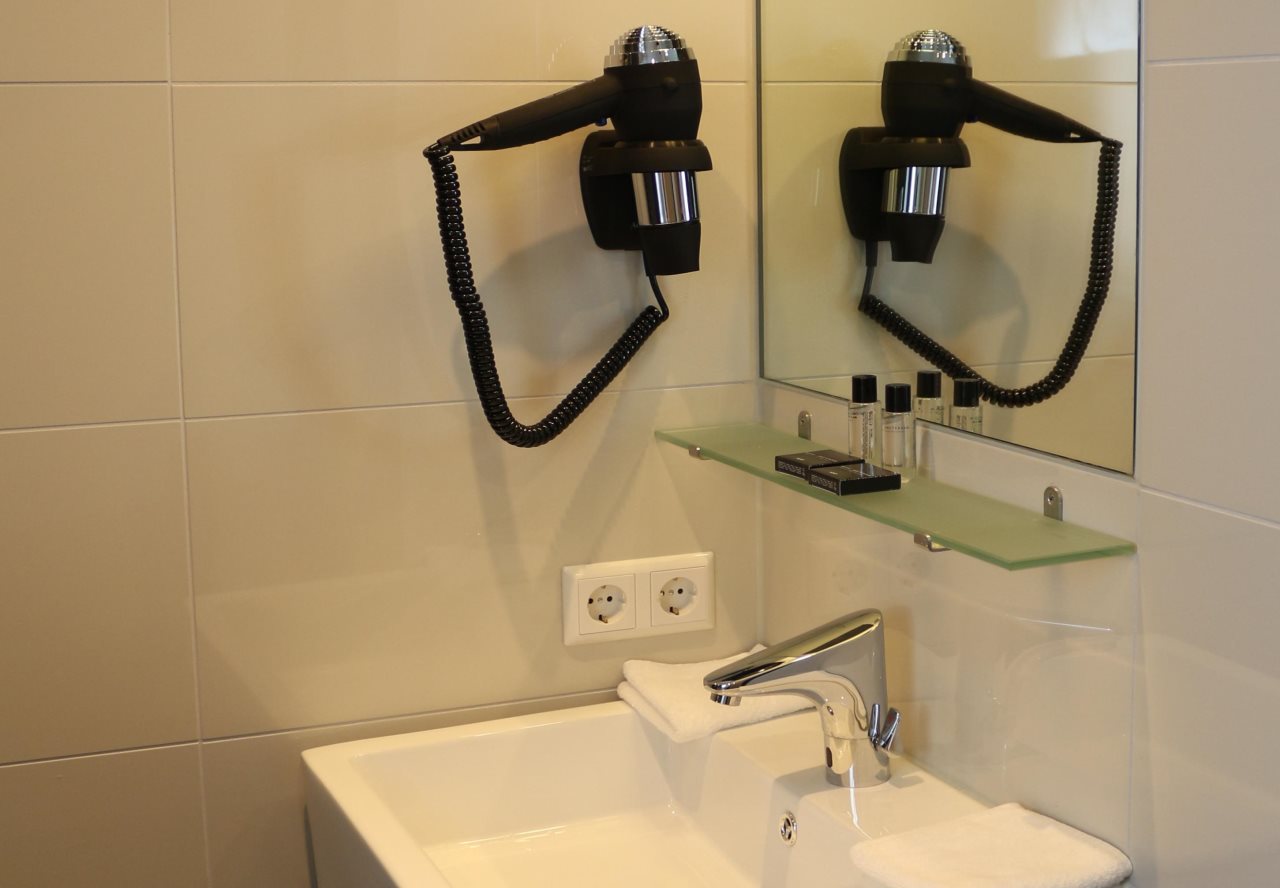 Royal Amsterdam Hotel 7