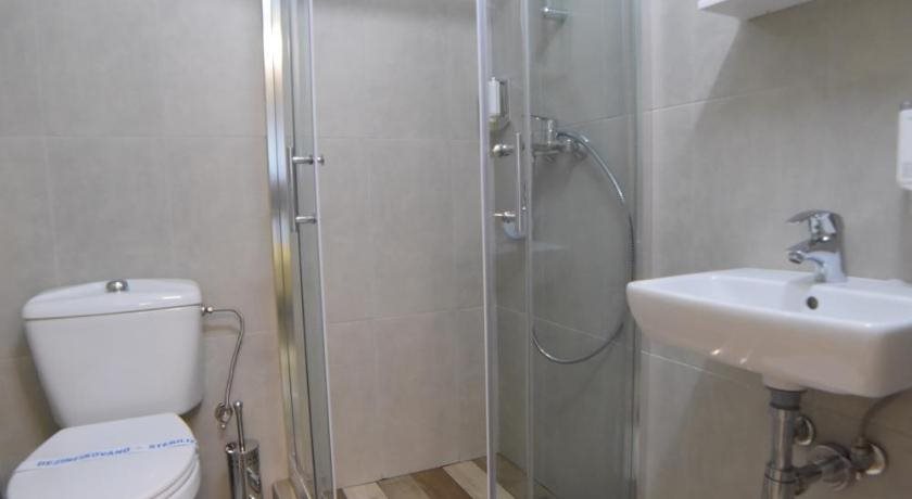 Garni House 46 21