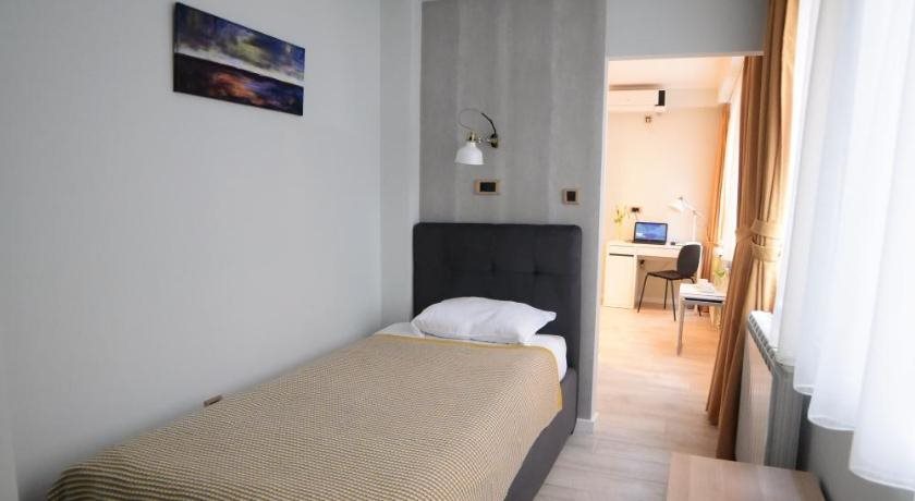 Garni House 46 23