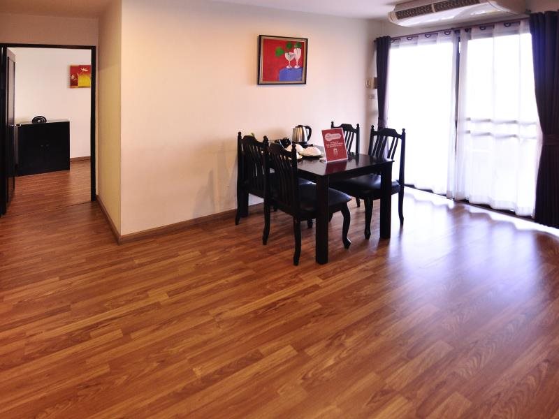 Boss Mansion Residence 22