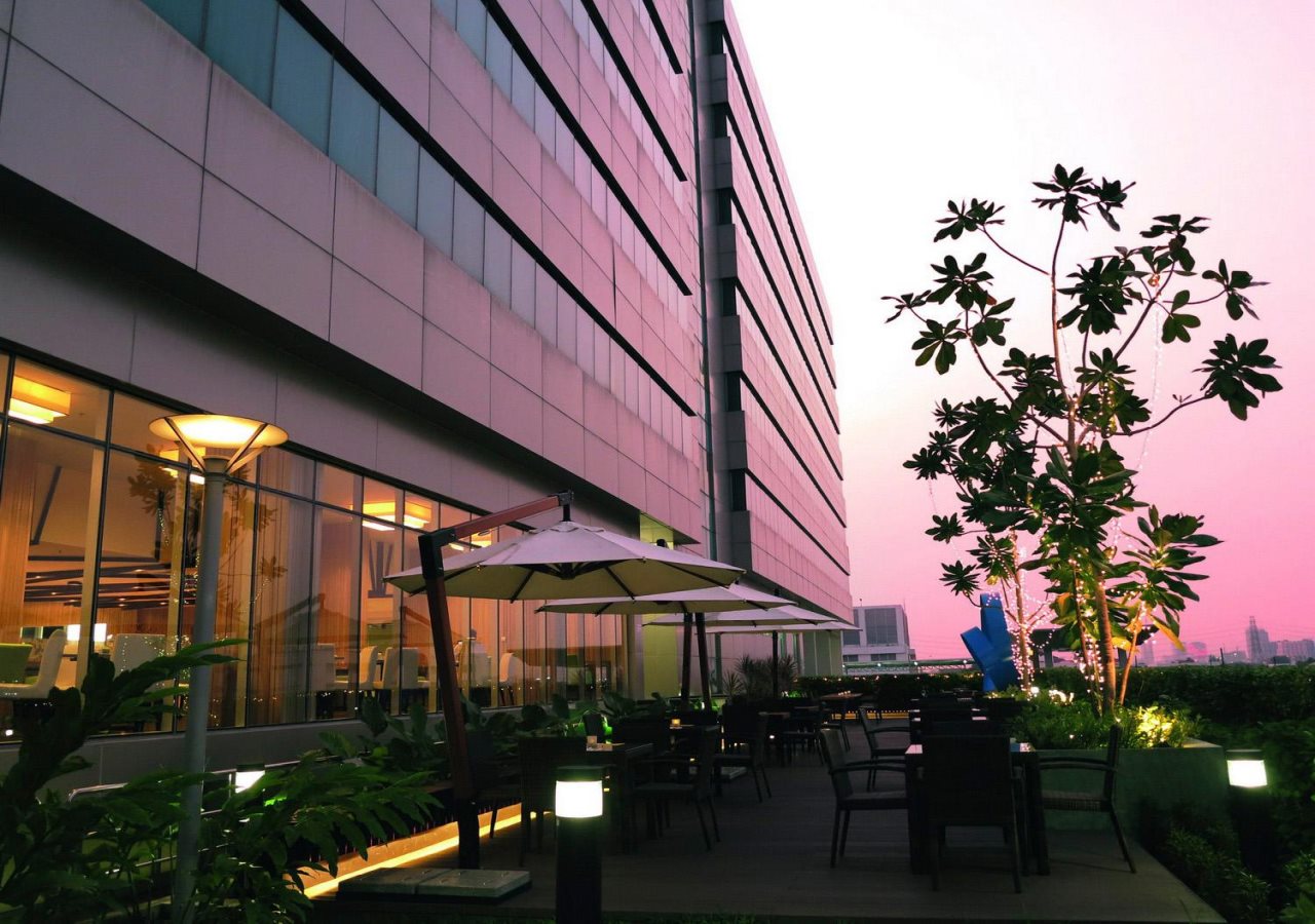 Centara Life Government Complex Hotel & Convention Centre Chaeng Watthana 23