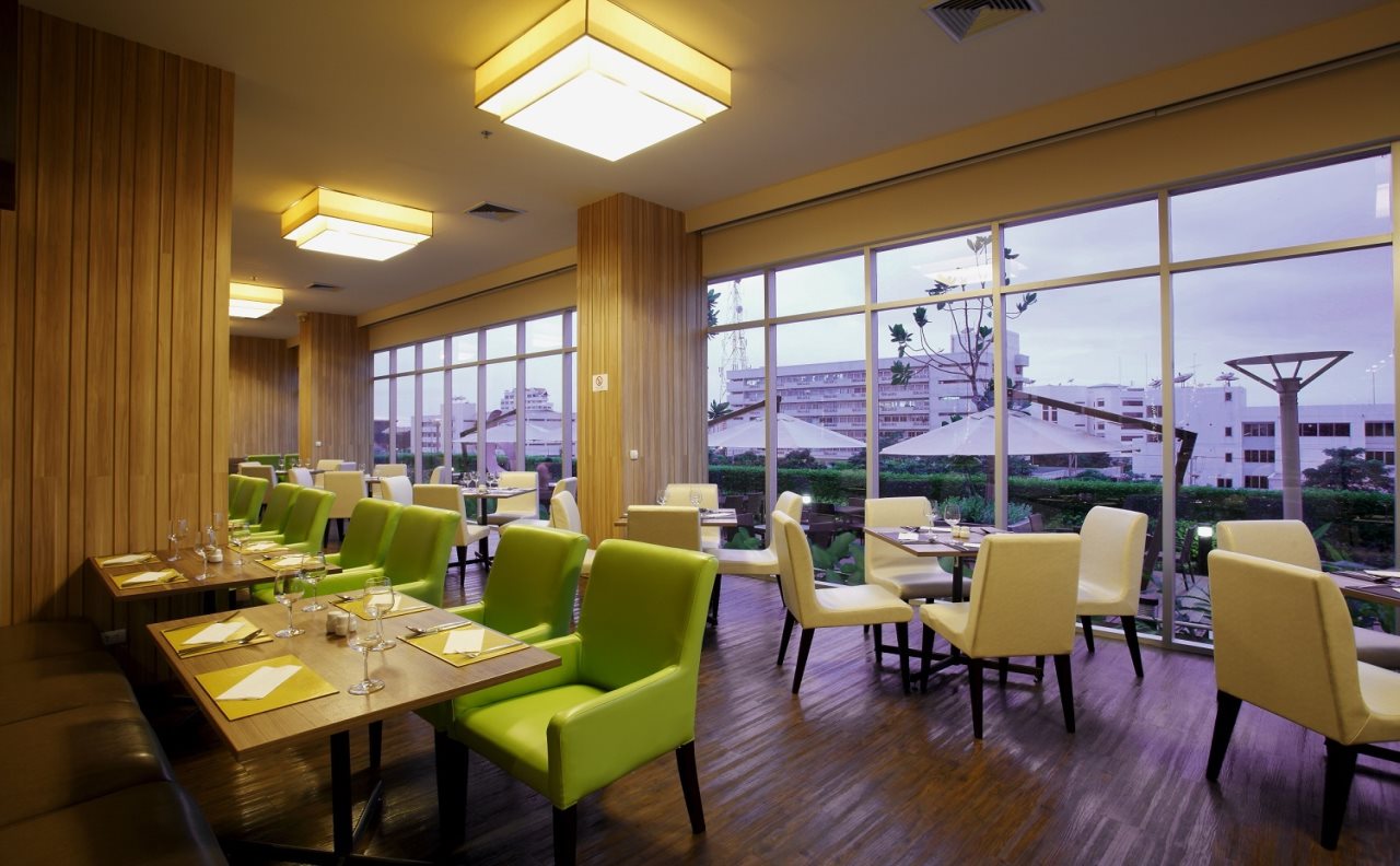 Centara Life Government Complex Hotel & Convention Centre Chaeng Watthana 24