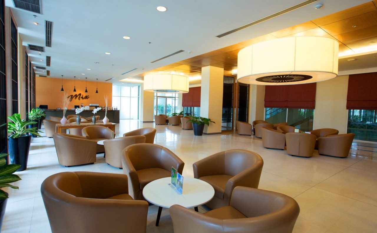 Centara Life Government Complex Hotel & Convention Centre Chaeng Watthana 7